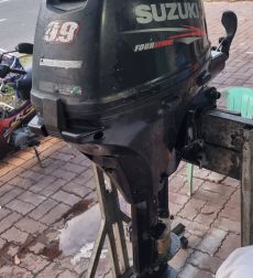 Suzuki 9.9 4 thì